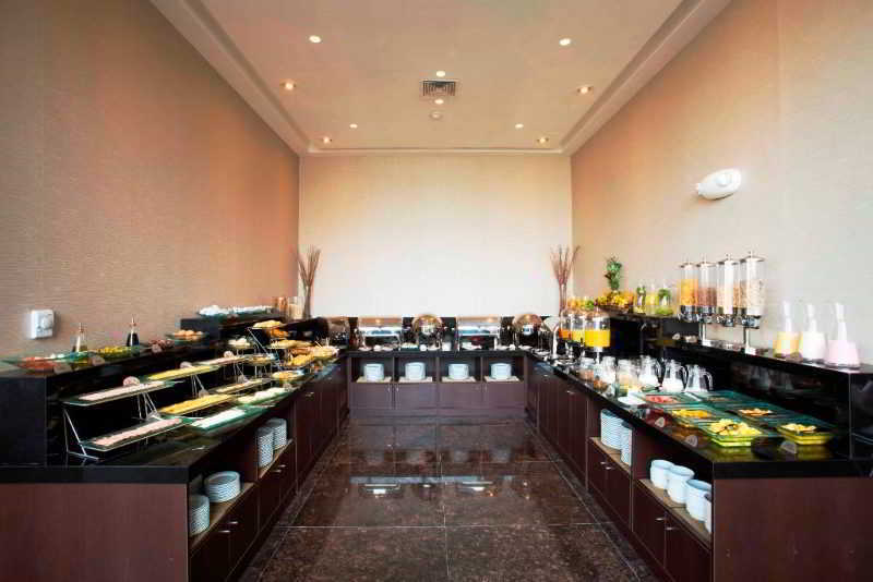 Casa Andina Premium Trujillo Hotel Encalada Екстериор снимка