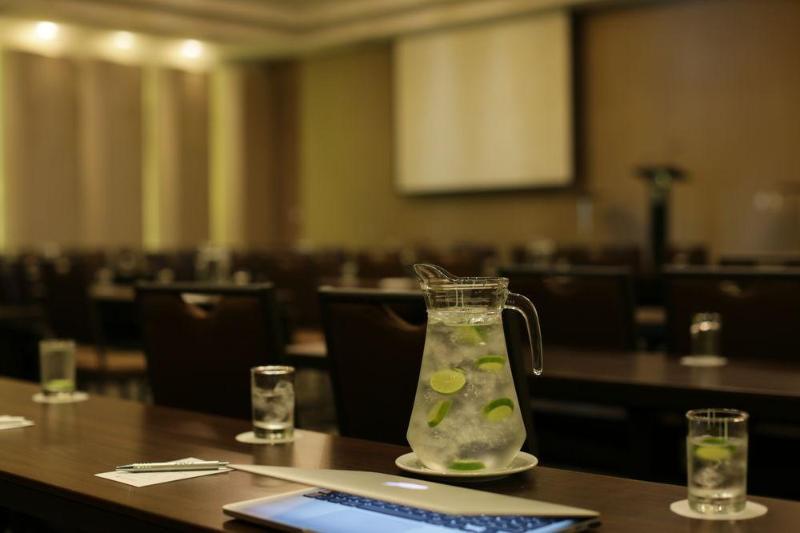 Casa Andina Premium Trujillo Hotel Encalada Екстериор снимка