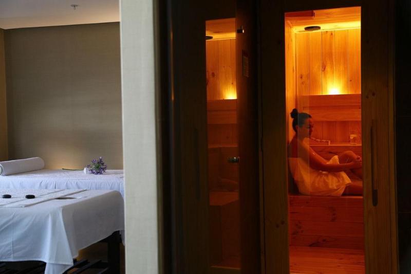 Casa Andina Premium Trujillo Hotel Encalada Екстериор снимка